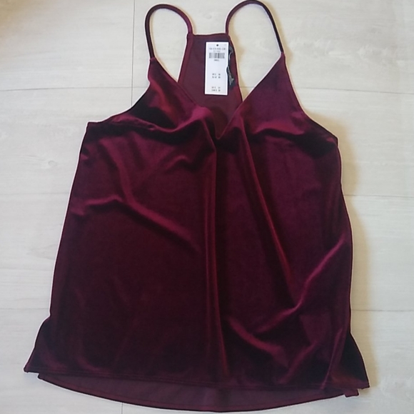 Ambercrombie & Fitch Deep Rich Cranberry Velvet Racerback Tank NWT S/M - Picture 5 of 10